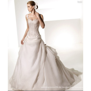 Ball Gown Sweetheart Gurte Kapelle Zug Taft Organza Bowknot gekräuselte Hochzeitskleid/Brautkleid